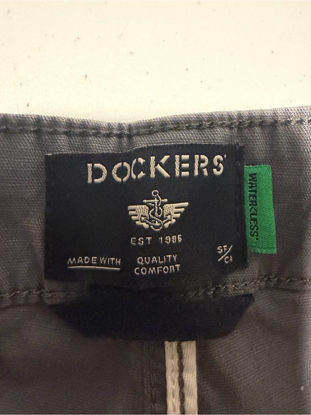 Dockers Gray Straight Fit Utility Cargo Pants W33 L30 - Picture 2 of 6